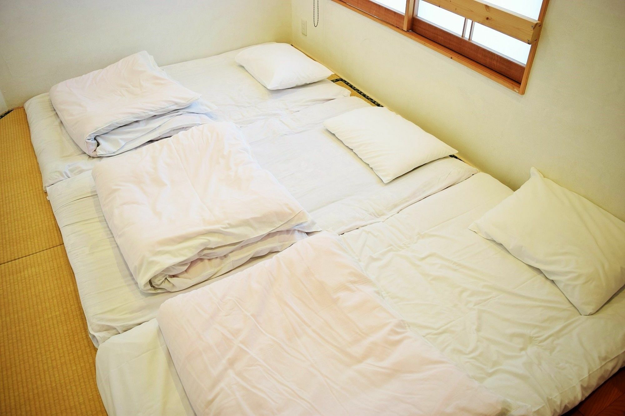 Hiroshima Hostel En מראה חיצוני תמונה