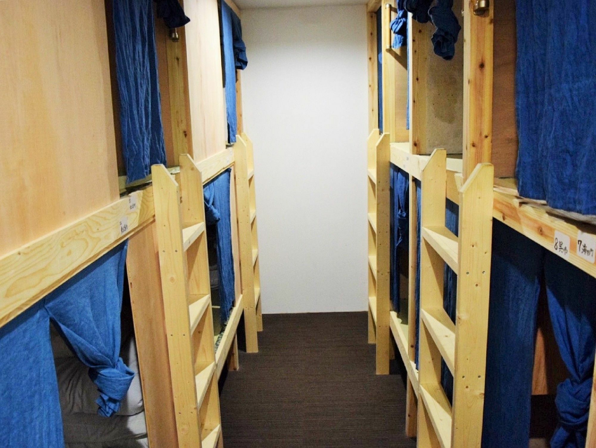 Hiroshima Hostel En מראה חיצוני תמונה