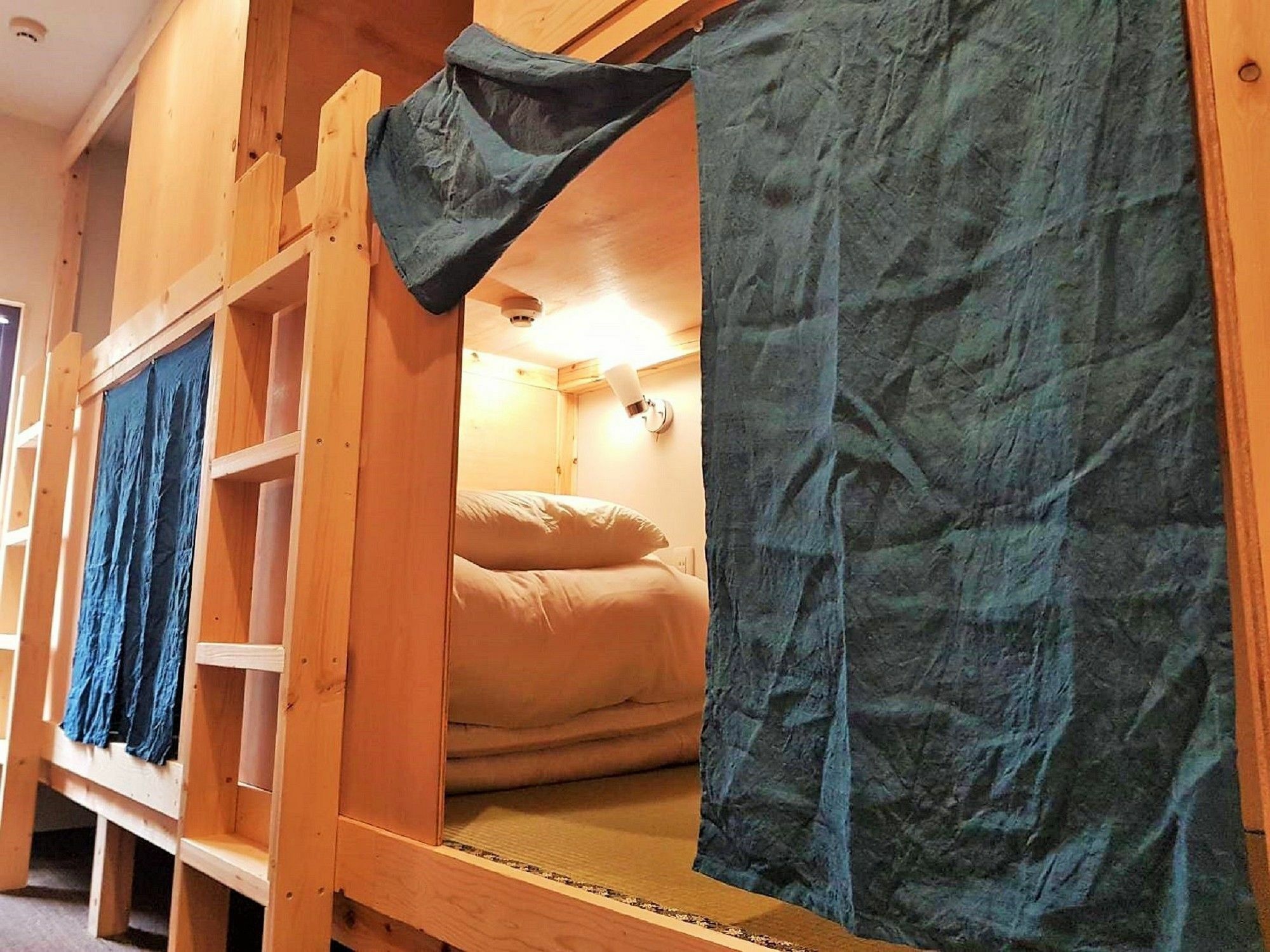 Hiroshima Hostel En מראה חיצוני תמונה